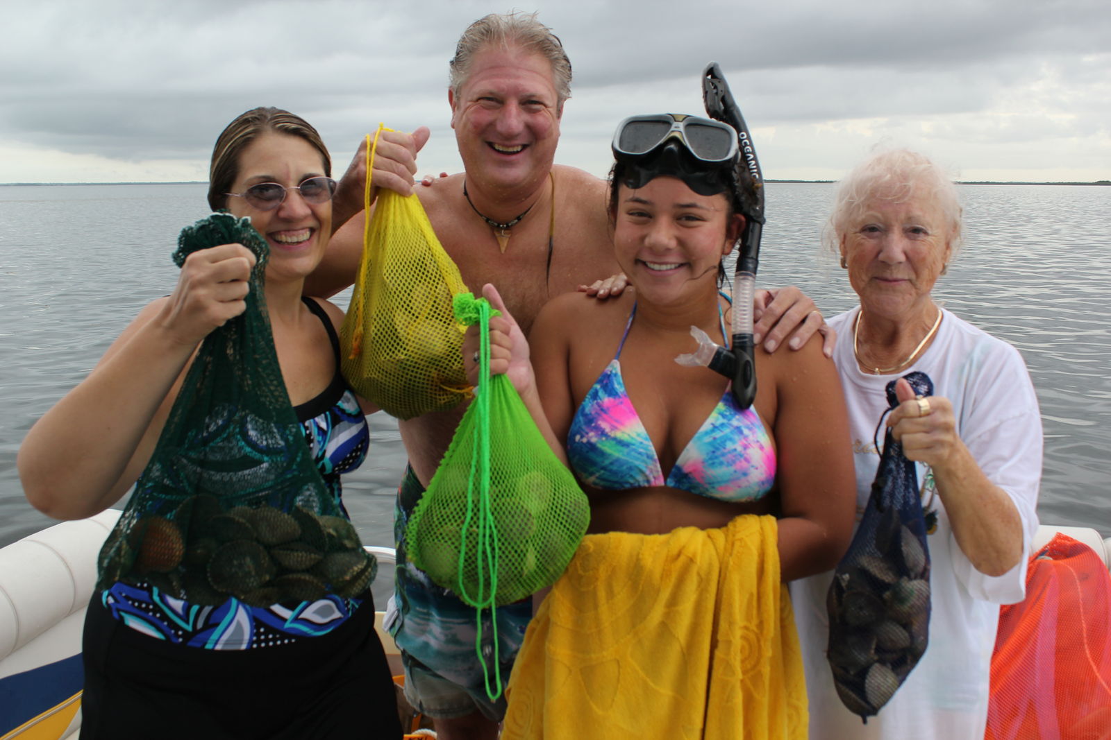 A picture of Crystal River Florida Fishing Adventures Planning The Perfect Scalloping Boat Experience In Crystal River